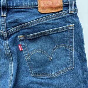 Levi's 501 28x26 Dark Wash Jeans